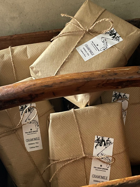 カモミール CHAMOMILE